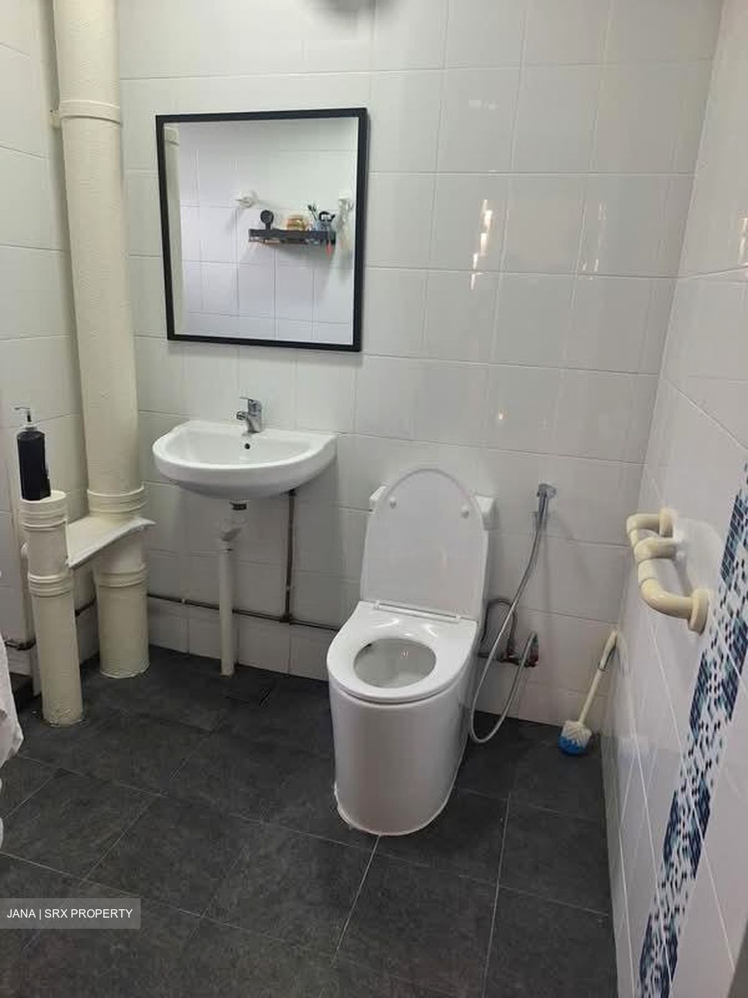 Blk 533 Hougang Avenue 6 (Hougang), HDB Executive #600614141